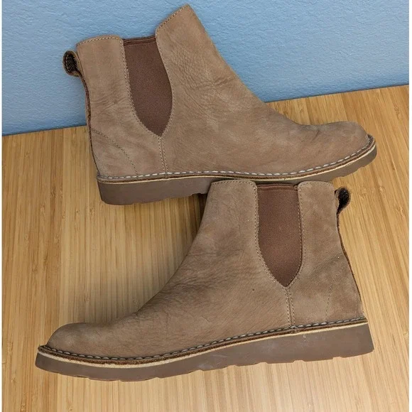 LL Bean Brown Suede Chelsea Ankle Boots Women Size 10 - Picture 3 of 10
